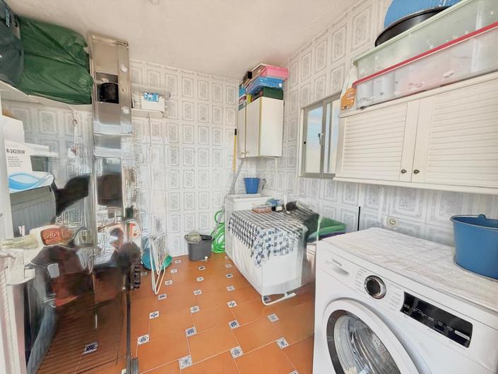 Image No.24-3 Bed Townhouse for sale