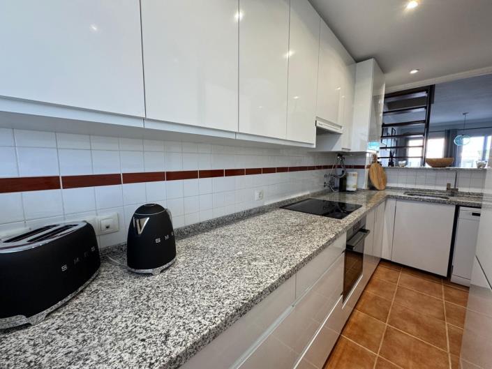 Image No.50-3 Bed Duplex for sale