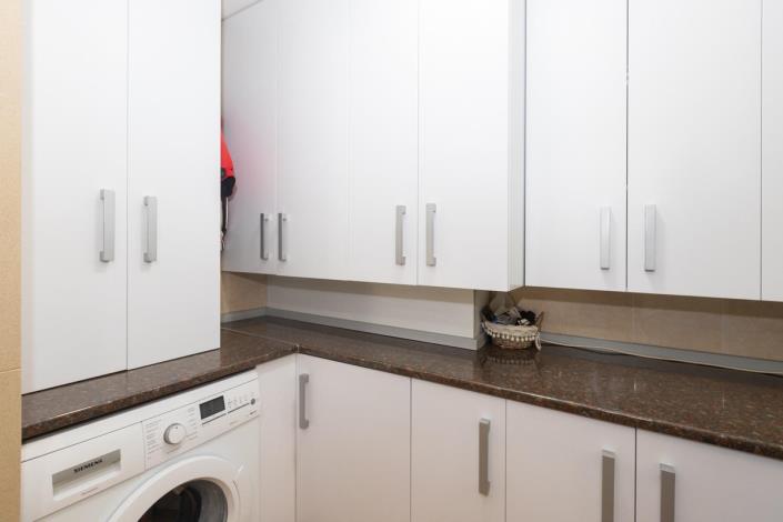 Image No.9-3 Bed Apartment for sale