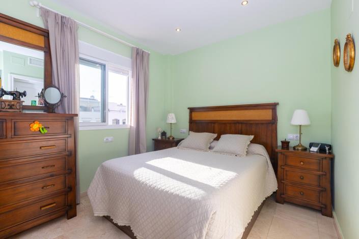 Image No.11-3 Bed Apartment for sale