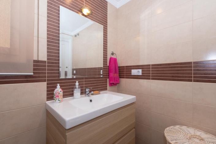 Image No.14-3 Bed Apartment for sale