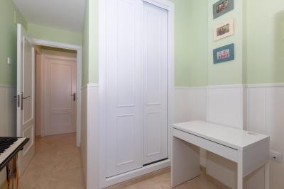 15-11d12f2f454f2f5e9b981fdd8b901d51