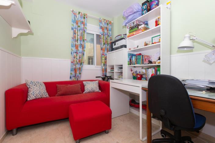 Image No.18-3 Bed Apartment for sale