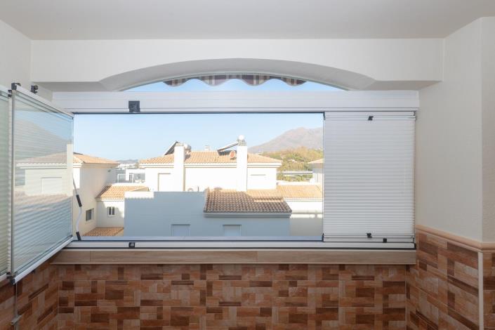 Image No.24-3 Bed Apartment for sale