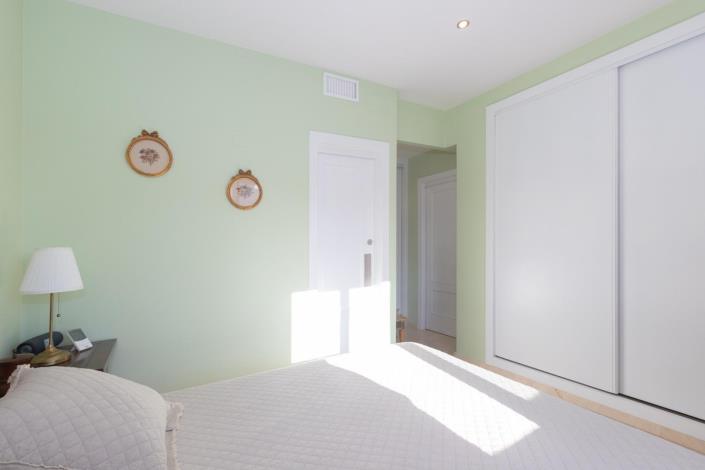 Image No.27-3 Bed Apartment for sale