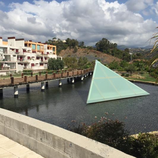 Image No.20-2 Bed Apartment for sale