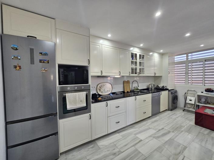 Image No.4-2 Bed Apartment for sale