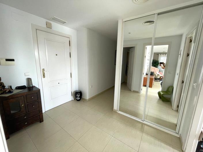 Image No.12-3 Bed Apartment for sale