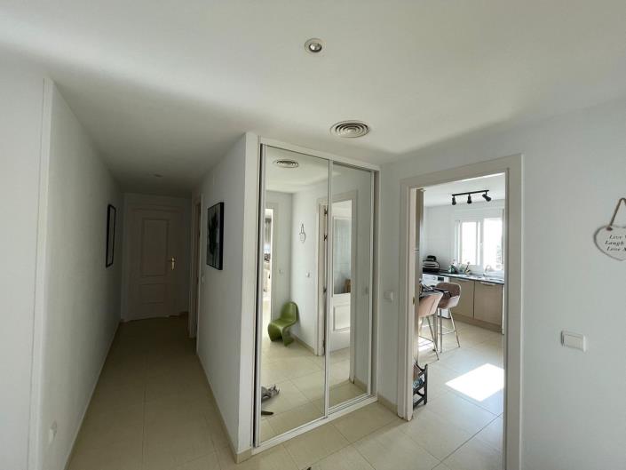 Image No.13-3 Bed Apartment for sale