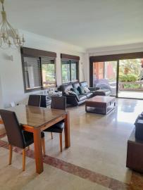 2-5bd7b9d04b45e33852eaf0ec6670150d