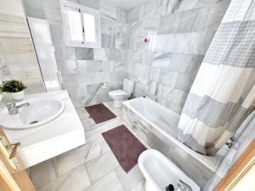 15-11d12f2f454f2f5e9b981fdd8b901d51