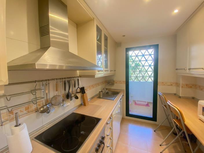 Image No.10-Appartement de 2 chambres à vendre à Marbesa