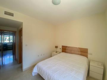 13-5fd73dea700db77384c091ca9818b1a9