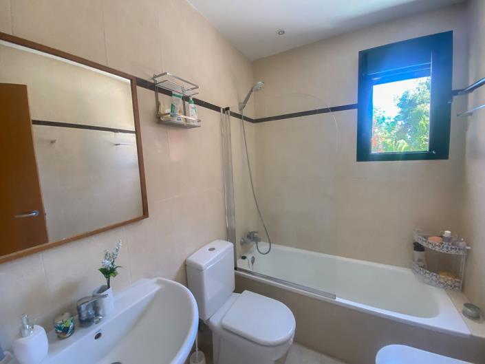 Image No.17-Appartement de 2 chambres à vendre à Marbesa