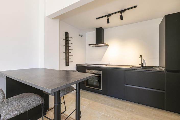 Image No.9-1 Bed Apartment for sale