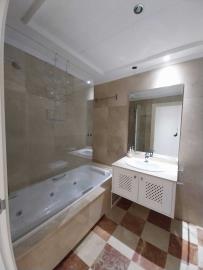 11-4d8aa6e612c0d8ce985b634e45aeea7a