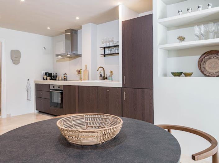 Image No.9-2 Bed Apartment for sale