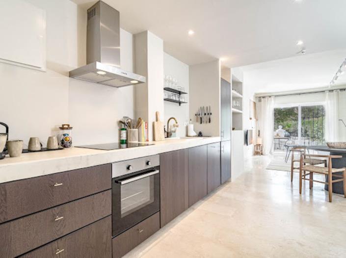 Image No.10-2 Bed Apartment for sale