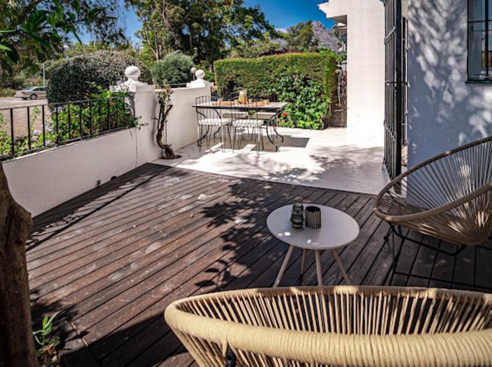 Image No.24-2 Bed Apartment for sale