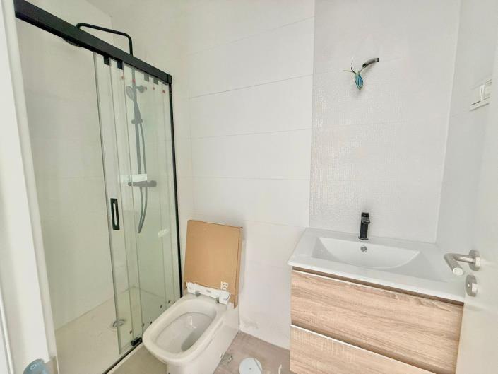 Image No.22-2 Bed Apartment for sale