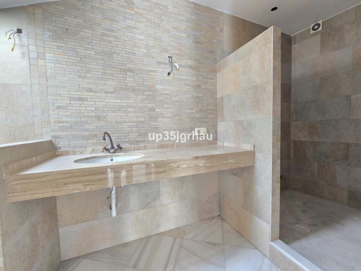 Image No.16-3 Bed Apartment for sale