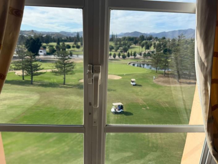 Image No.14-3 Bed Apartment for sale