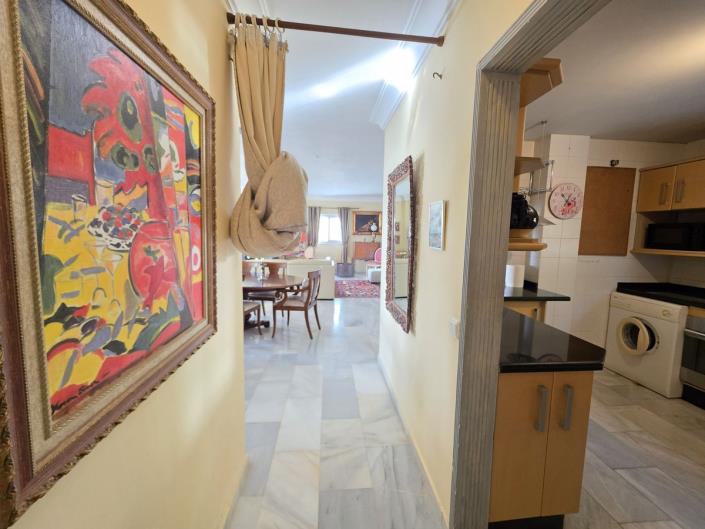 Image No.10-2 Bed Apartment for sale