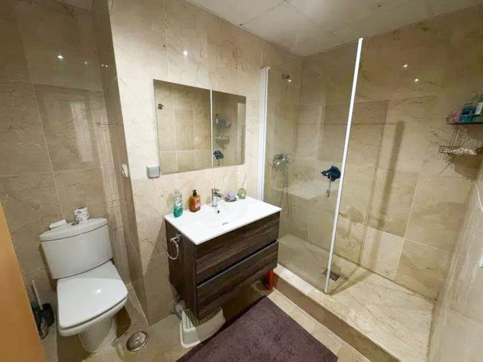 Image No.11-2 Bed Apartment for sale