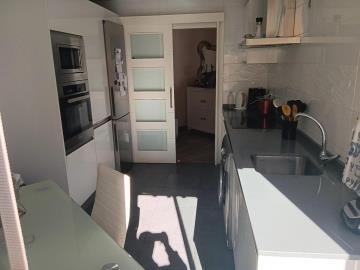 11-20939a0134ad724a8cb2a801094d15a4