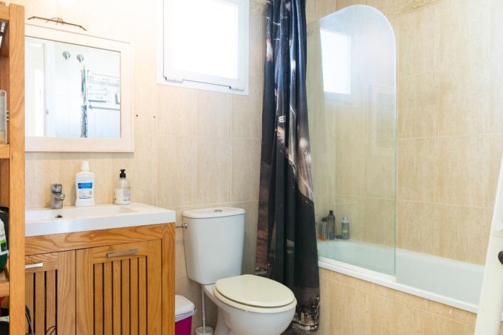 Image No.10-4 Bed Townhouse for sale