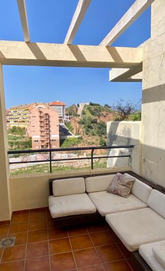 Image No.19-4 Bed Townhouse for sale