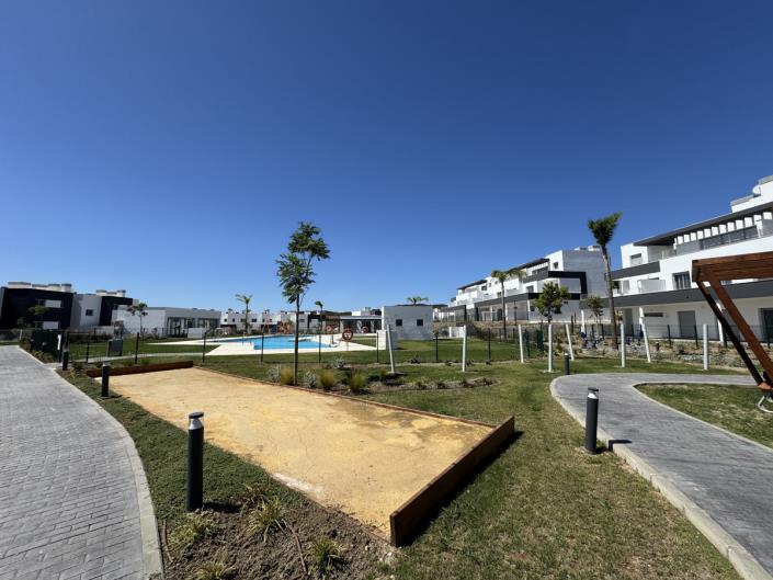 Image No.24-2 Bed Apartment for sale