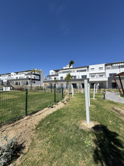 Image No.26-2 Bed Apartment for sale