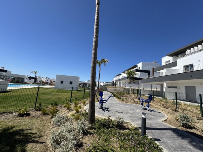 Image No.27-2 Bed Apartment for sale