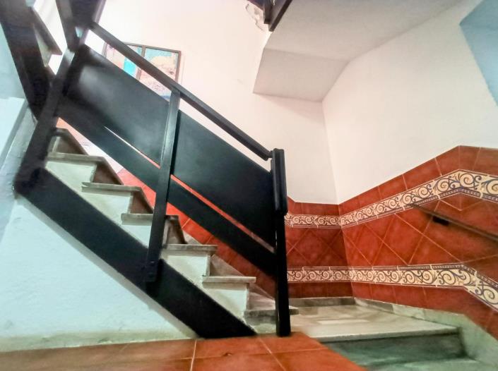 Image No.13-Studio for sale