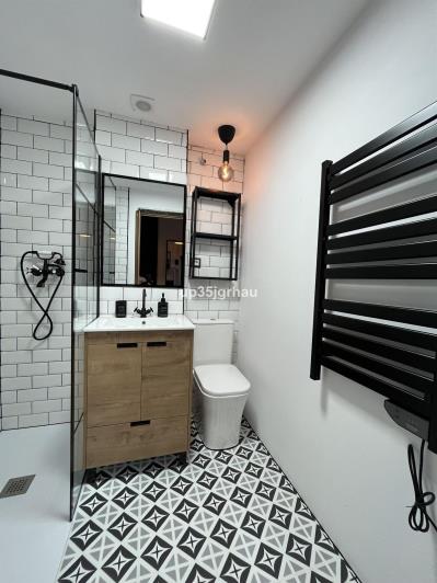 Image No.9-Studio for sale