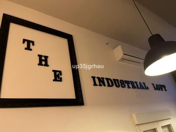 13-5fd73dea700db77384c091ca9818b1a9