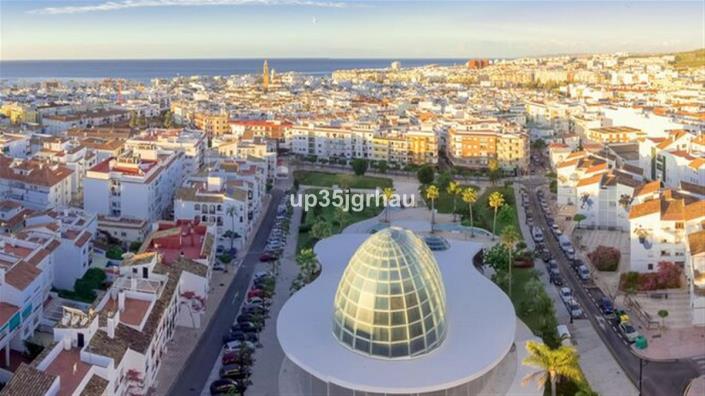 Image No.30-Studio for sale