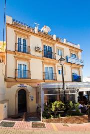 8-e64a9055bba3e77ac8aca3b893cdf826