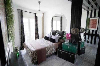 10-bb915d1cb19341576dcdc994b81ab9c5