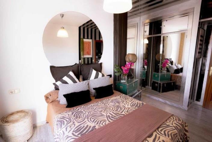 Image No.11-1 Bed Apartment for sale