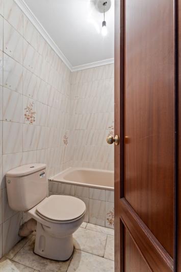 Image No.12-1 Bed Apartment for sale