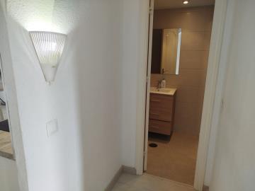 13-5fd73dea700db77384c091ca9818b1a9