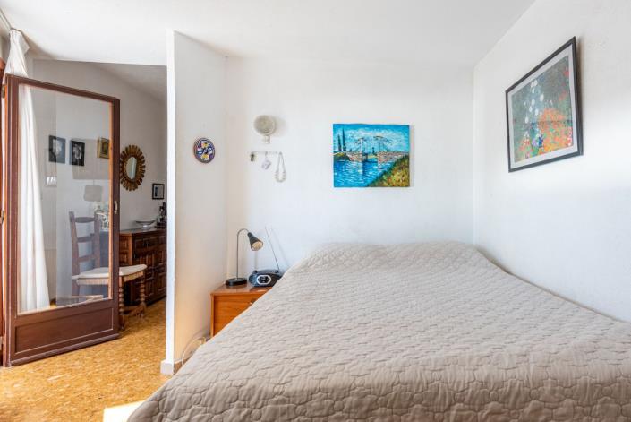 Image No.11-1 Bed Apartment for sale