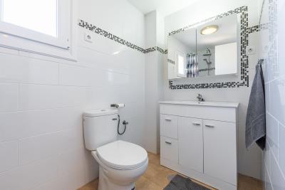 12-53013098fcab6c38b1379cd33298e050