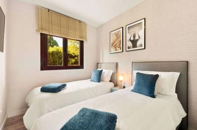 4-c23c0f86247804fa50226aecd8b0b2c8