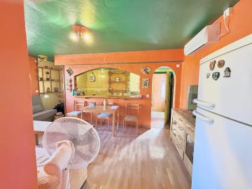 4-c23c0f86247804fa50226aecd8b0b2c8