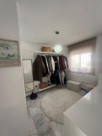 12-53013098fcab6c38b1379cd33298e050