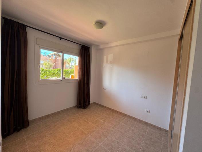 Image No.20-2 Bed Apartment for sale