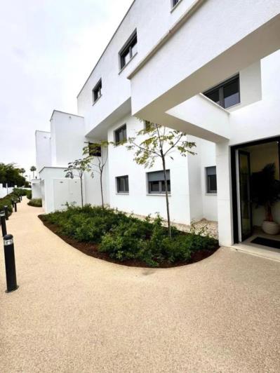 Image No.14-2 Bed Apartment for sale